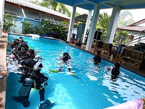 Pool Open Water Thailand Italian PADI IDC