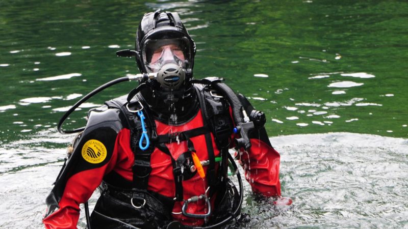 public safety diver